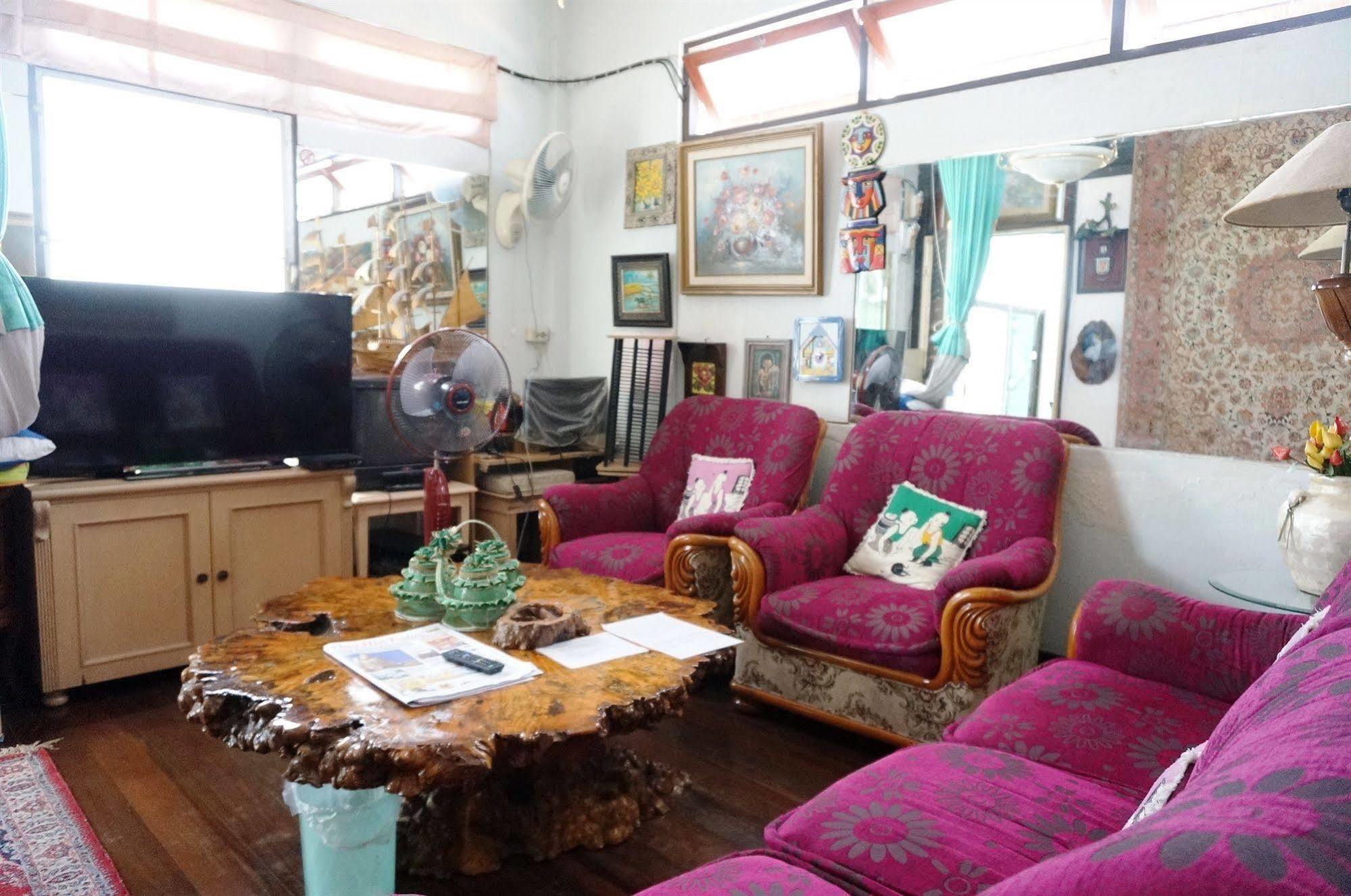 King'S Home Hua Hin Homestay מראה חיצוני תמונה